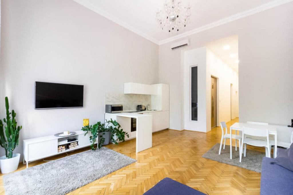 Luxury Lisbeth Apartman Budapest Bagian luar foto