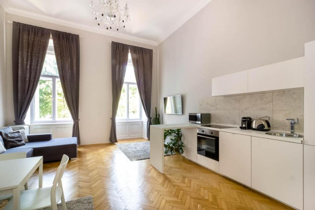 Luxury Lisbeth Apartman Budapest Bagian luar foto